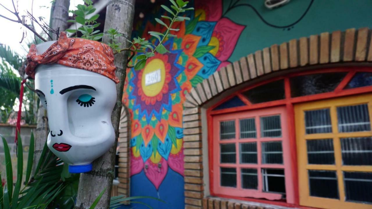 Hostel Tropico De Capricornio - Itagua Ubatuba Exteriör bild